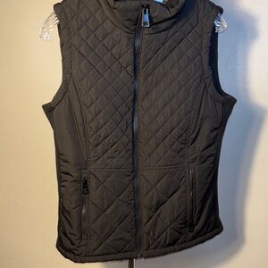 Andrew Marc Women's Black Quilted Vest